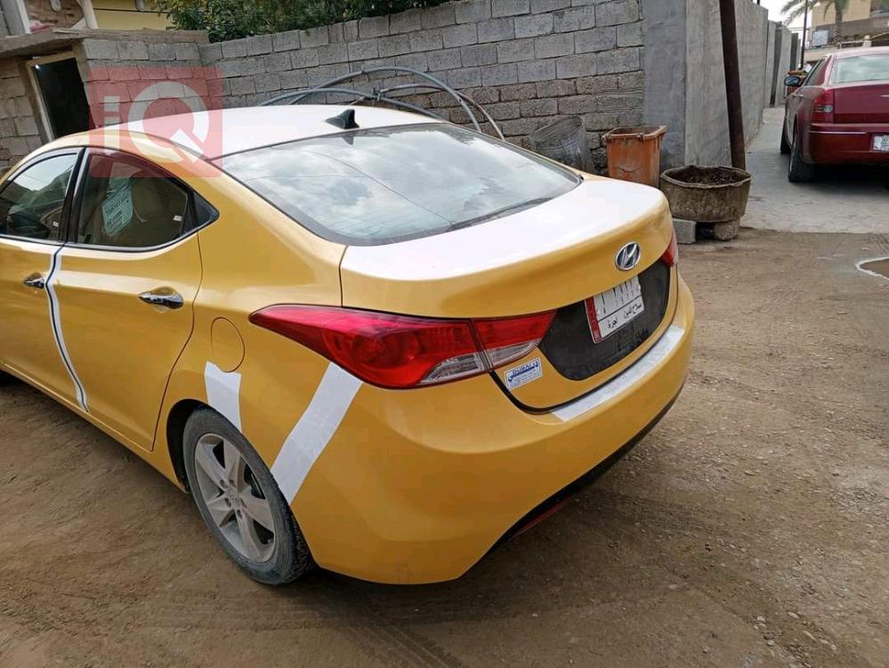 هیوندای ئەلەنترا